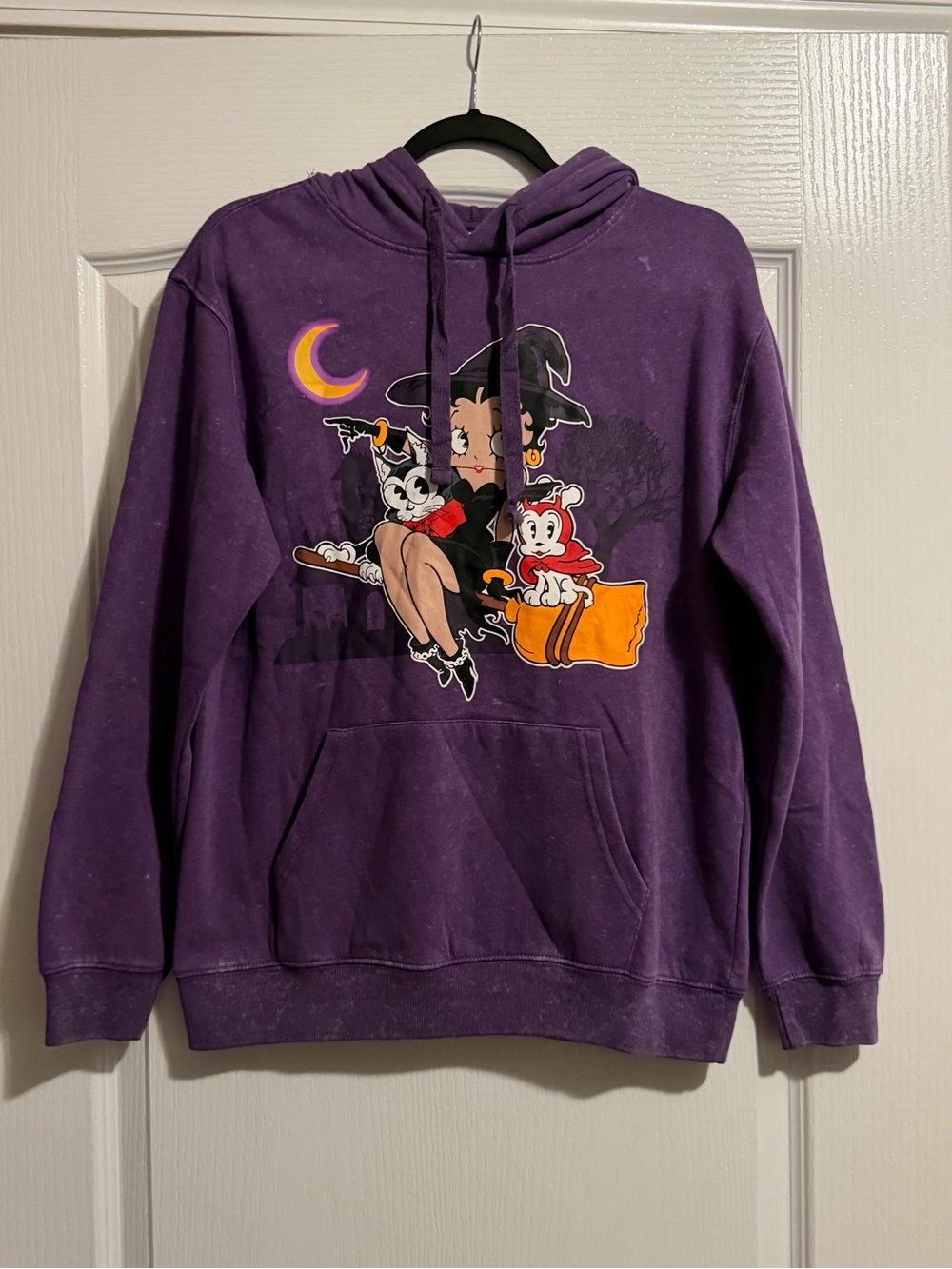 Women’s Halloween Betty Boop Graphic Hoodie Sweater